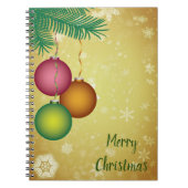 Gele achtergrond met sneeuwvlokken en pineTree Notitieboek (Voorkant)