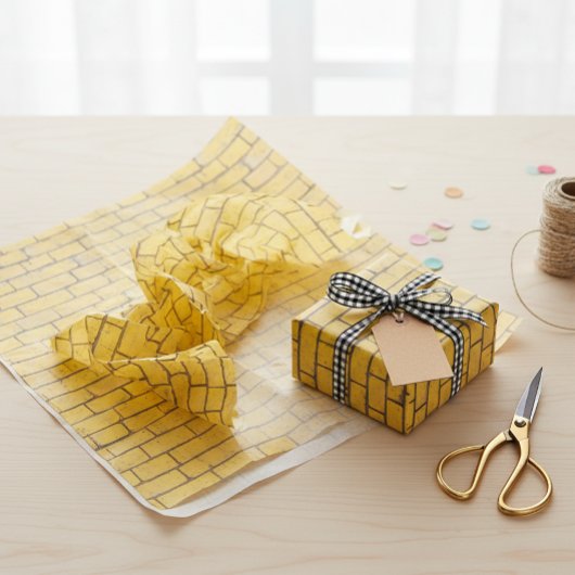 gele bakstenen wegmuur tissuepapier