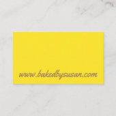 Gele banaancrème gebakken met dessert visitekaartje (Achterkant)