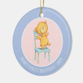 Gele Beren Dances en Spelen op de stoel Keramisch Ornament (Links)