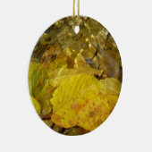 Gele Birch Leaves in Stream Keramisch Ornament (Rechts)