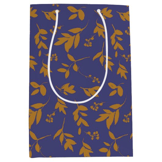 Gele Bladerige Tak op Blauw Medium Cadeauzakje (Voorkant)