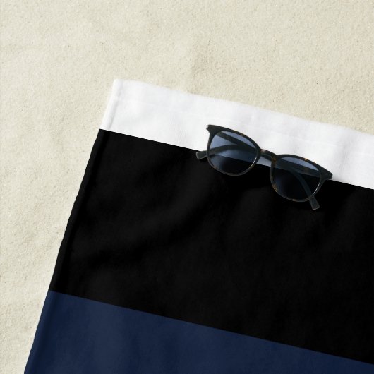 Gele, blauwe, witte en zwarte strepen strandlaken (In situ)