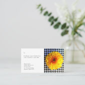 Gele bloem op houndstooth contactkaartje (Staand voorkant)