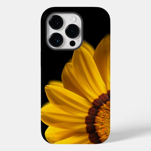 Gele bloem op zwarte achtergrond Case-Mate iPhone case (Achterkant)