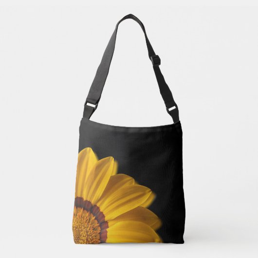 Gele bloem op zwarte achtergrond crossbody tas (Voorkant)