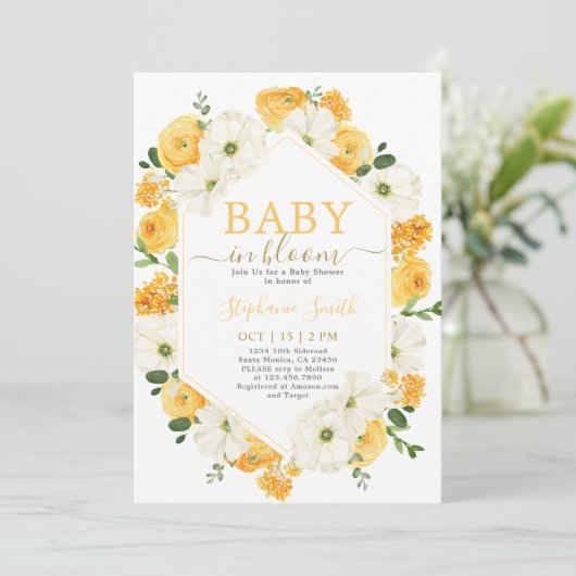Gele Bloemen Baby in Bloom Baby shower Uitnodiging (Staand voorkant)