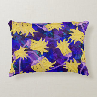 Gele bloemen: donkere achtergrond waterverf kunstw accent kussen