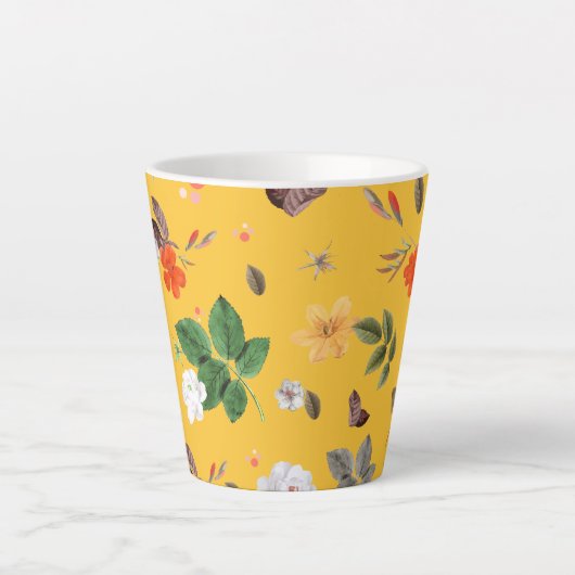 Gele bloemen en witte rozen 10 latte mok (Voorkant)