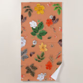 Gele bloemen en witte rozen 25 strandlaken (Voorkant)