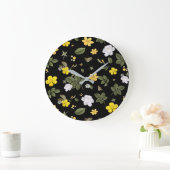 Gele bloemen en witte rozen 2 grote klok (Huis)