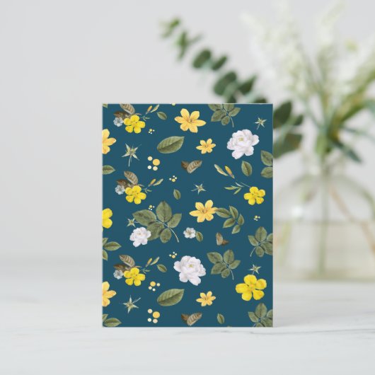 Gele bloemen en witte rozen briefkaart (Staand voorkant)