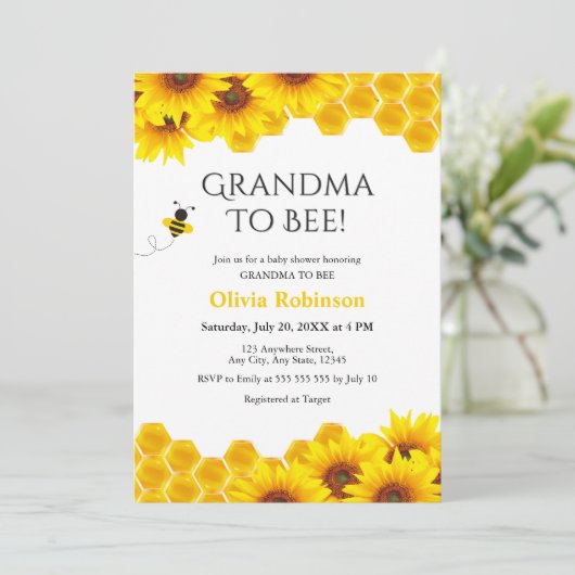 Gele Bloemen Honingraat Oma naar Bee Baby shower Kaart (Staand voorkant)