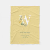 Gele  bloemen Initiaal Baby Birth Stats Fleece Deken (Voorkant)