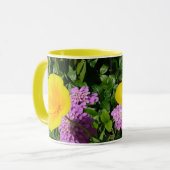 gele bloemen mok (Voorkant links)