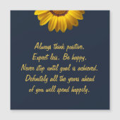 Gele bloemen op marineblauw achtergrondmonogram in magnetische uitnodiging (Voorkant)