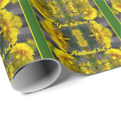 Gele bloemen op zonneschijn gepersonaliseerd cadeaupapier (Rol Hoek)