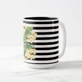 Gele bloemen op zwarte en witte strepen tweekleurige koffiemok (Voorkant rechts)