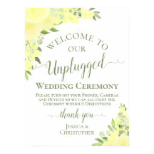 Gele Boho Chic Rozen Unplugged Wedding Ceremony