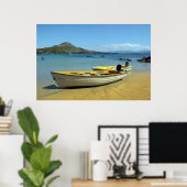 gele boten op het ierse strand poster (Thuiskantoor)