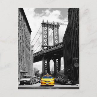 Gele cabine nabij Manhattan Bridge, New York City Briefkaart