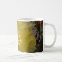Gele Cactus In Bloei Koffiemok