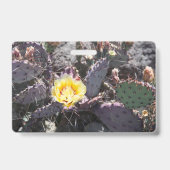 Gele cactusbloem in de lente badge (Achterkant)