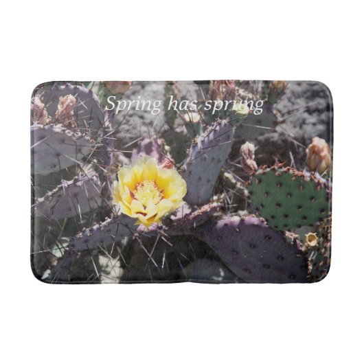 Gele cactusbloem in de lente badmat (Voorkant)