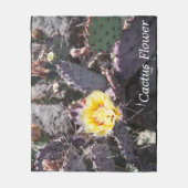 Gele cactusbloem in de lente fleece deken (Voorkant)