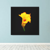 Gele Calla Lilly Canvas Afdruk (Insitu (Houten vloer))