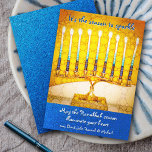 Gele Chanoeka Menorah seizoen om script te schitte Feestdagenkaart<br><div class="desc">"Het is het seizoen om te springen." Een close-upfoto illustratie van een heldere, kleurrijke, gele gouden menorah en turquoise blauw glitter helpt je om mee te doen aan de vakantie van de Hanukkah. Voel de warmte en de vreugde van het vakantieseizoen als je dit prachtige, kleurrijke Hanukkah platte wenskaart stuurt....</div>