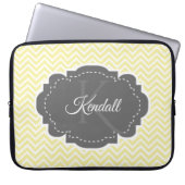 Gele Chevron Aangepaste laptophoes Laptop Sleeve (Voorkant)