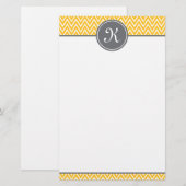 Gele Chevron Pattern Gray Monogram Briefpapier (Voorkant / Achterkant)