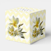 Gele Chevron Plumeria Custom Wedding Box Bedankdoosjes (Achterkant)