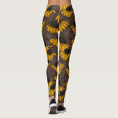 Gele condensors op donkerbruin leggings (Achterkant)
