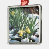Gele Daffodils bloemen in de sneeuw Metalen Ornament (Links)