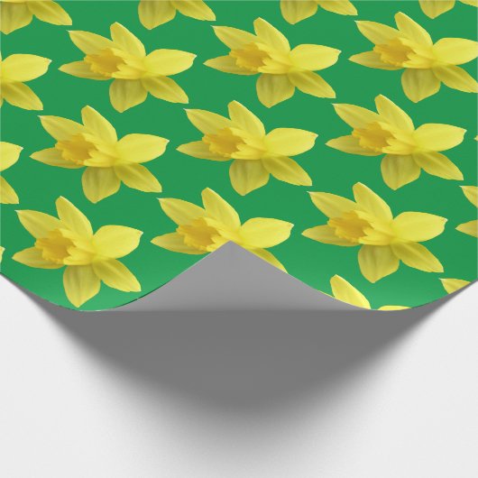 Gele Daffodils op Groene Bloemen Cadeaupapier (Hoek)