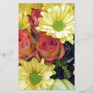 Gele dagen en rode rozen briefpapier