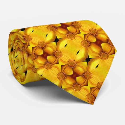 Gele Daisy bloemblaadjes Klein patroon Stropdas (Opgerold)