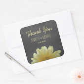 Gele Daisy Chalkboard rustieke bruiloft dank u Vierkante Sticker (Envelop)