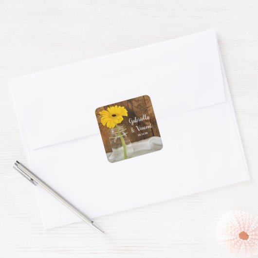 Gele Daisy in Mason Jar Country Weddenschap Vierkante Sticker (Envelop)