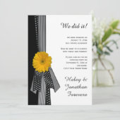 Gele Daisy Zwart Wit Receptie Kaart (Staand voorkant)