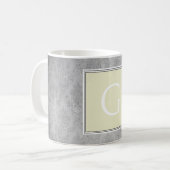 Gele Damask Monogram Mok (Voorkant links)