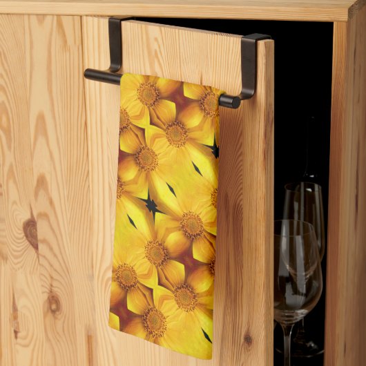 Gele damesbloem en middenpatroon theedoek (Derde Gevouwen)