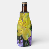 Gele Daylilies & Paarse Lila Bloemen Flesjeskoeler (Fles Voorkant)