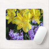 Gele Daylilies & Paarse Lila Bloemen Muismat (Met muis)