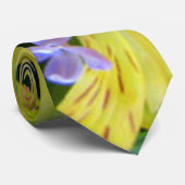 Gele Daylilies & Paarse Lila Bloemen Stropdas (Opgerold)