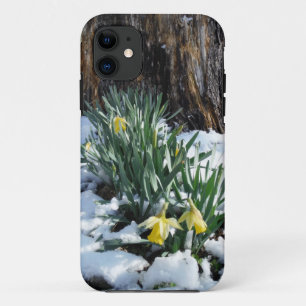 Gele deffodils in de sneeuw iPhone 11 hoesje