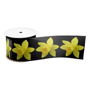 Gele deffodils op het Zwarte Satin Ribbon Satijnen Lint