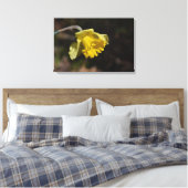 gele diaffodilventilator 24,00 x 16,00 inch canvas afdruk (Insitu (Slaapkamer))